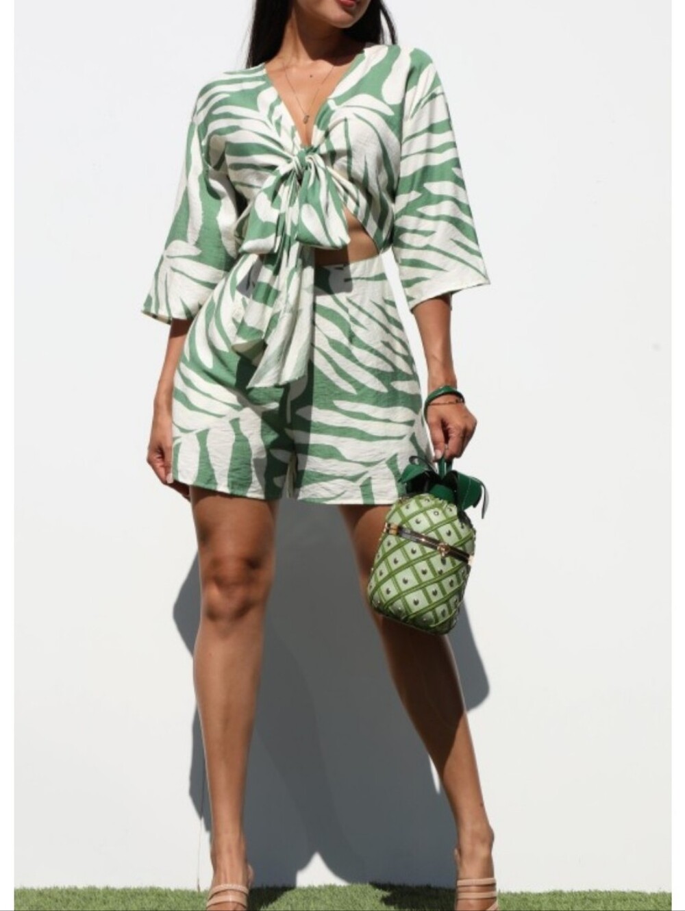 Green & White Leaf Print Two-Piece Tie-Front Set-Medium NWT